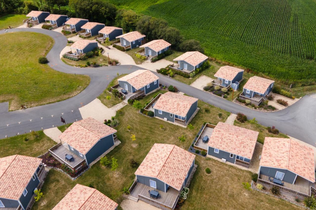 Domaine Melusine - A 2Km Du Puy Dufou France ! Hotel Les Épesses Buitenkant foto