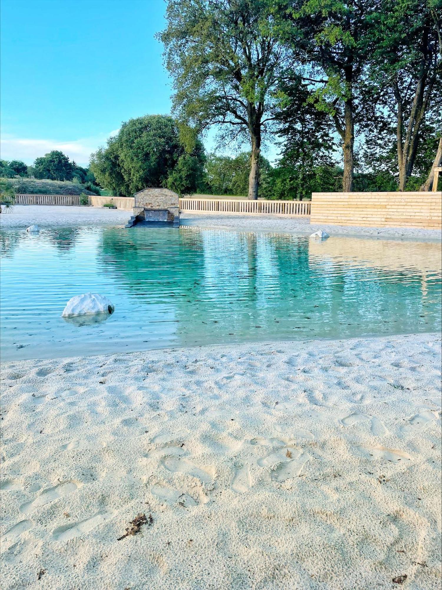 Domaine Melusine - A 2Km Du Puy Dufou France ! Hotel Les Épesses Buitenkant foto